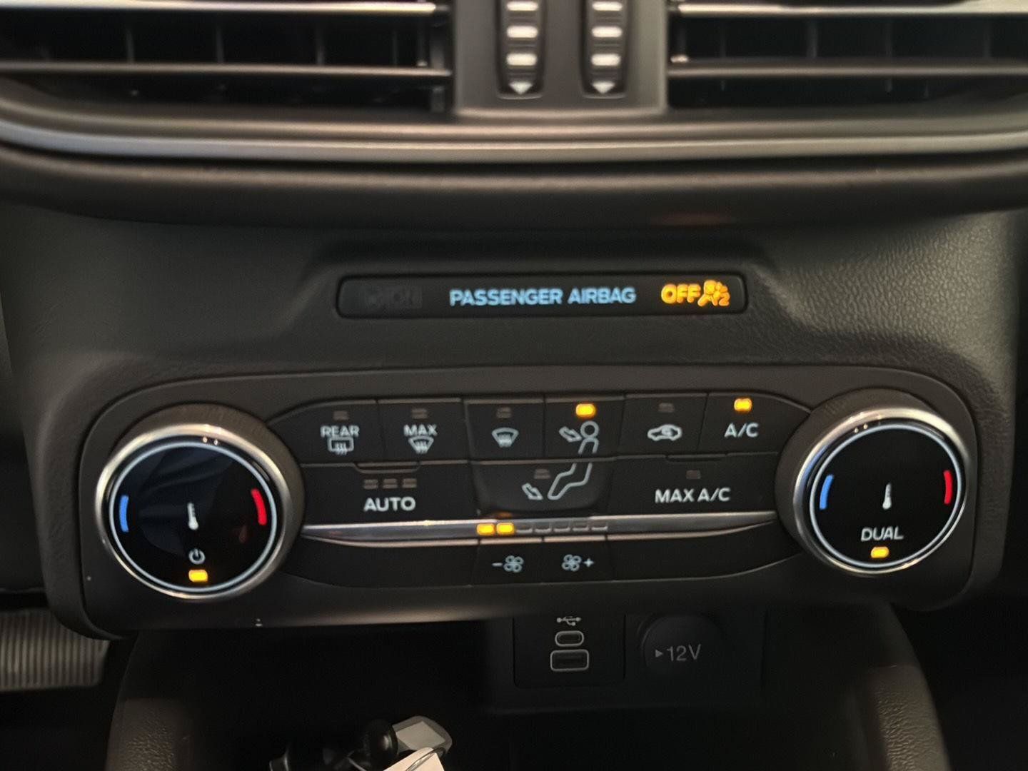 Used 2025 Ford Escape Active AWD/4WD image 20
