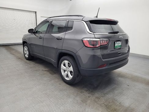 Used 2019 Jeep Compass Latitude image 5