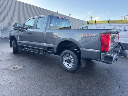 New 2026 Ford F350 XL w/ FX4 Off-Road Package AWD/4WD image 7