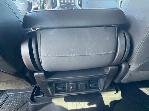 Used 2019 Chevrolet Silverado 1500 LT w/ All-Star Edition image 28