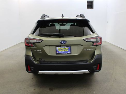 Used 2022 Subaru Outback Limited AWD/4WD image 4