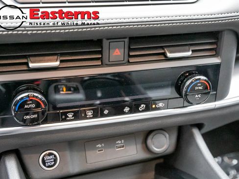 Used 2023 Nissan Rogue SV AWD/4WD image 20