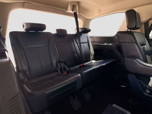 Used 2022 Ford Expedition XLT RWD image 31