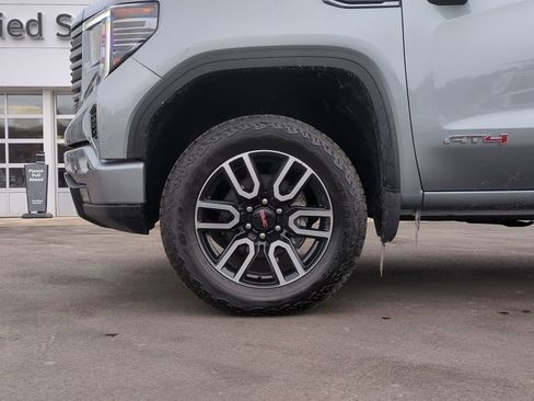 New 2026 GMC Sierra 1500 AT4 w/ Technology Package AWD/4WD image 16