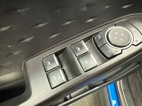 Used 2020 Ford Escape SE AWD/4WD image 12