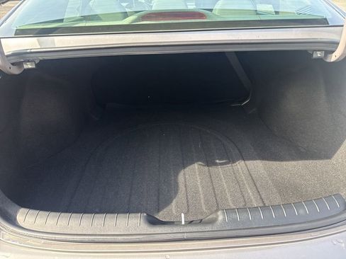 Used 2023 Hyundai Elantra SEL w/ Convenience Package image 36