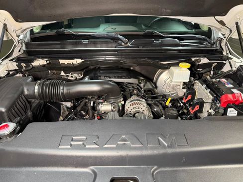 Used 2019 RAM 1500 Tradesman AWD/4WD image 40