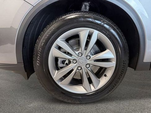 New 2026 Acura MDX SH-AWD image 11