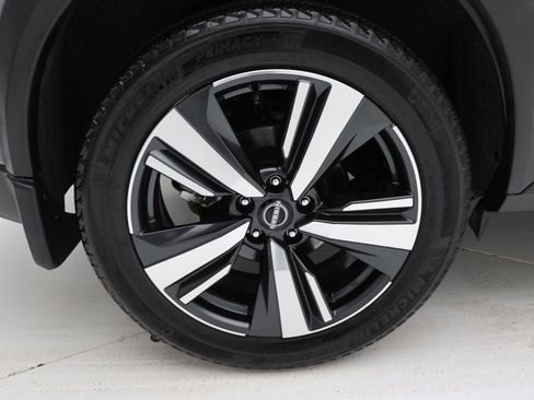 Used 2023 Nissan Rogue Platinum w/ Platinum Premium Package image 10