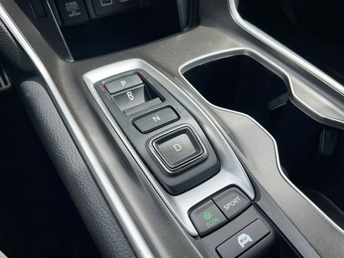 Used 2022 Honda Accord Sport image 16
