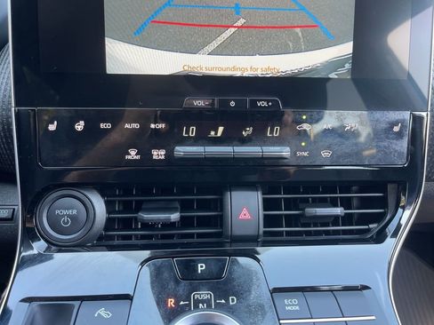 Used 2023 Toyota bZ4X XLE image 12