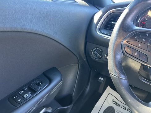 Used 2020 Dodge Challenger SXT w/ Blacktop Package image 19