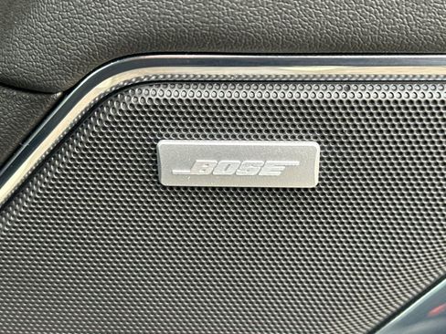 Used 2025 Chevrolet Silverado 1500 LT Trail Boss w/ LT Trail Boss Premium Package AWD/4WD image 19