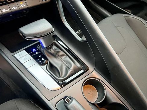 Certified 2023 Hyundai Elantra SEL image 16