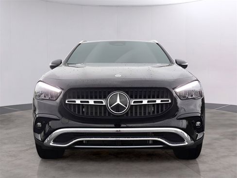 Used 2025 Mercedes-Benz GLA 250 4MATIC image 4