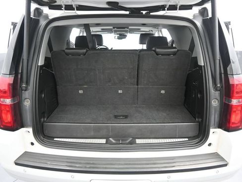Used 2018 Chevrolet Tahoe Premier AWD/4WD image 33