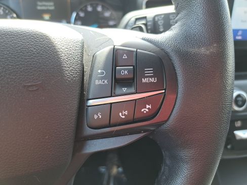 Used 2020 Ford Explorer XLT w/ Equipment Group 202A AWD/4WD image 19