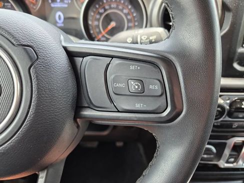 Used 2023 Jeep Wrangler Sport AWD/4WD image 29
