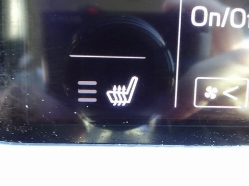 Used 2021 Subaru Outback Limited w/ Popular Package #2 image 22