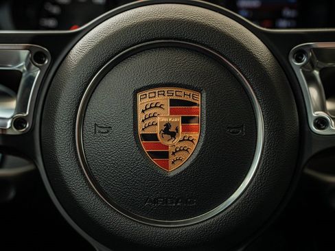Used 2019 Porsche 718 Boxster image 46