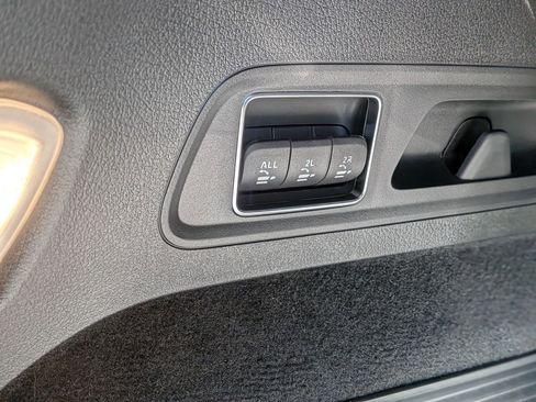 Certified 2025 Mercedes-Benz GLS 63 AMG 4MATIC image 33