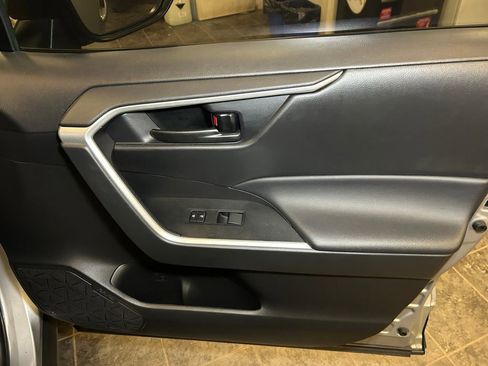 Used 2024 Toyota RAV4 LE AWD/4WD image 16