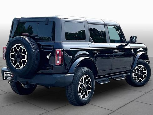 Used 2024 Ford Bronco Outer Banks AWD/4WD image 13