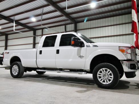 Used 2015 Ford F350 XLT w/ XLT Value Package image 15
