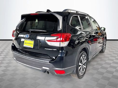 Used 2021 Subaru Forester Limited image 4