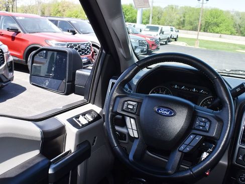 Used 2018 Ford F150 XLT w/ Equipment Group 301A Mid AWD/4WD image 19