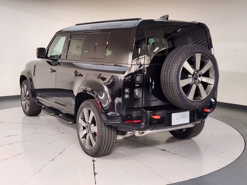 New 2026 Land Rover Defender 110 X AWD/4WD image 6