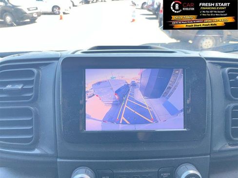 Used 2024 RAM ProMaster 2500 w/ Convenience Group image 18