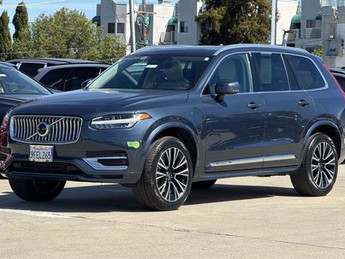 Certified 2023 Volvo XC90 T8 Core w/ Protection Package Premier image 7