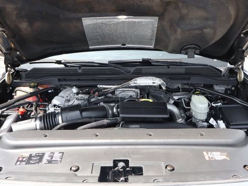 Used 2018 GMC Sierra 2500 Denali w/ Duramax Plus Package image 12