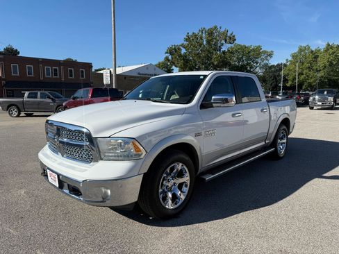 Used 2015 RAM 1500 Laramie w/ Convenience Group AWD/4WD image 1