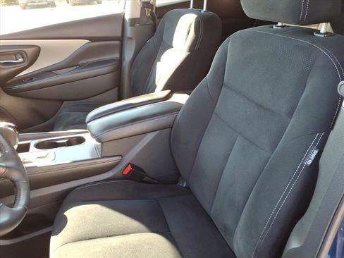 Used 2021 Nissan Murano SV image 12