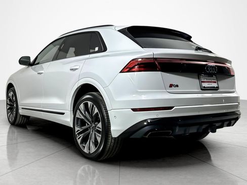 Used 2025 Audi Q8 Premium Plus w/ Premium Plus Package image 3
