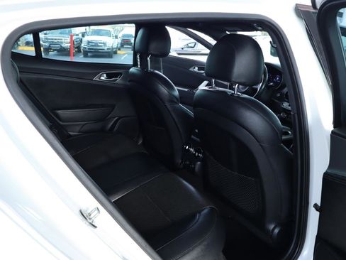 Used 2019 Kia Stinger GT image 32