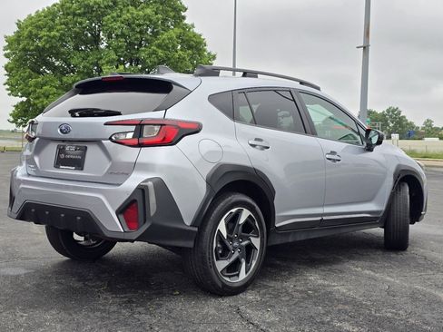 Used 2024 Subaru Crosstrek 2.5i Limited AWD/4WD image 17