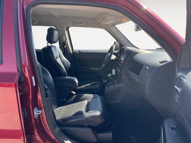Used 2013 Jeep Patriot Limited FWD image 15