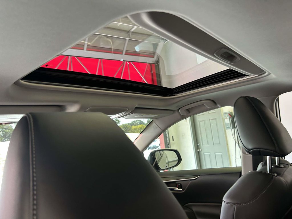 Certified 2025 Toyota RAV4 XLE Premium AWD/4WD image 15