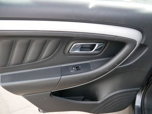 Used 2018 Ford Taurus SEL w/ Equipment Group 201A image 13