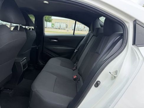 Used 2020 Toyota Corolla SE FWD image 25