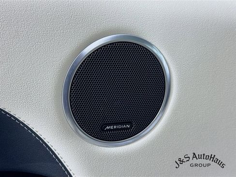 Used 2022 Land Rover Range Rover Sport HSE Silver Edition image 25