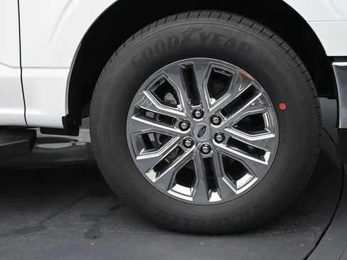 New 2025 Ford F150 XLT w/ Equipment Group 302A MID image 32