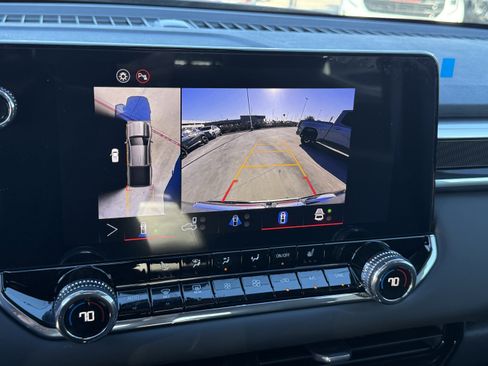 New 2026 GMC Canyon Elevation image 16