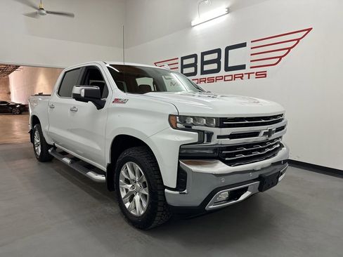Used 2021 Chevrolet Silverado 1500 LTZ AWD/4WD image 1