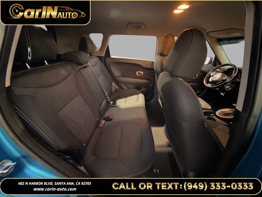 Used 2016 Kia Soul + w/ Designer's Package FWD image 16