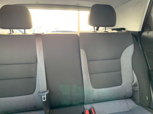 Used 2025 Chevrolet TrailBlazer LT image 35