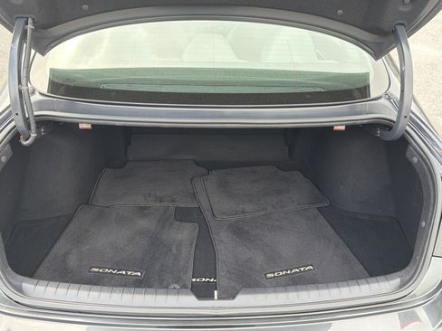 Used 2022 Hyundai Sonata SE image 18